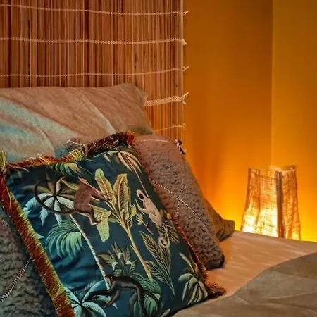 Sahara With Shared Bathroom In Centre * Bratislava