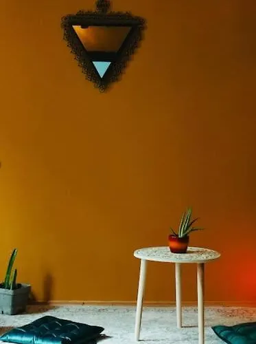 Sahara With Shared Bathroom In Centre ブラチスラヴァ