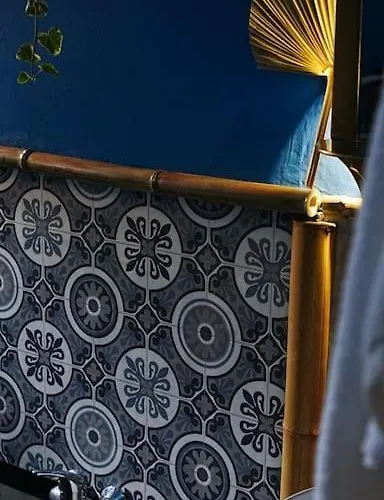 Sahara With Shared Bathroom In Centre Apartament