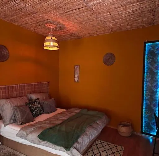 Apartamento Sahara With Shared Bathroom In Centre *