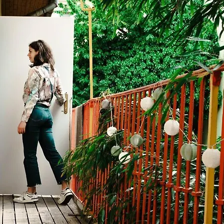 Sahara With Shared Bathroom In Centre Bratislava