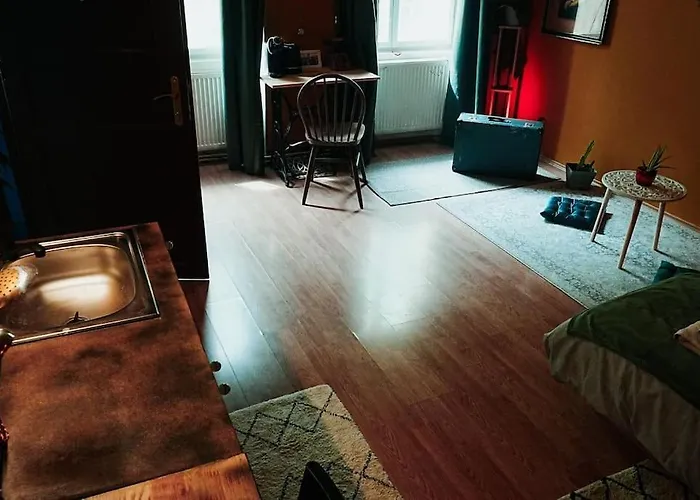 Sahara With Shared Bathroom In Centre * Bratislava